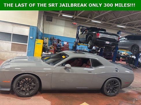 Used 2023 Dodge Challenger SRT Hellcat image 8