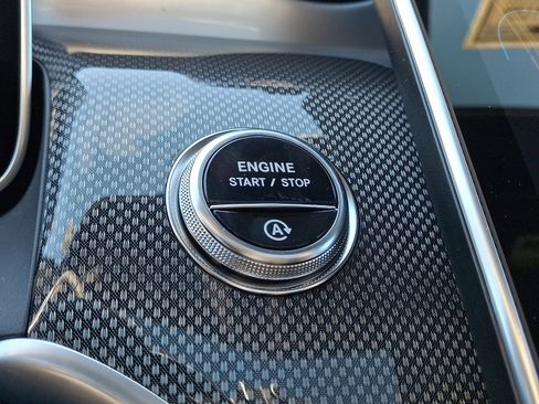 New 2026 Mercedes-Benz GLC 300 4MATIC image 18