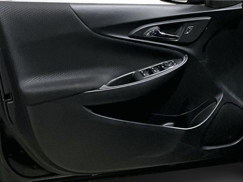 Used 2023 Chevrolet Malibu LT image 20