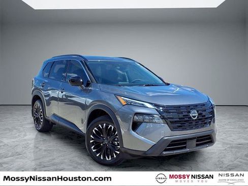 Certified 2026 Nissan Rogue Dark Armor FWD image 1