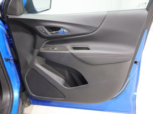 Used 2024 Chevrolet Equinox RS AWD/4WD image 23