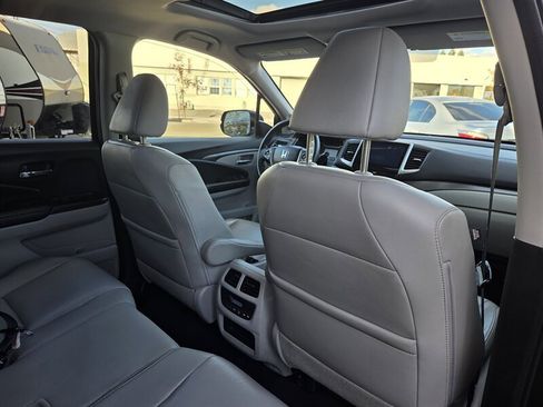 Used 2017 Honda Pilot EX-L image 21
