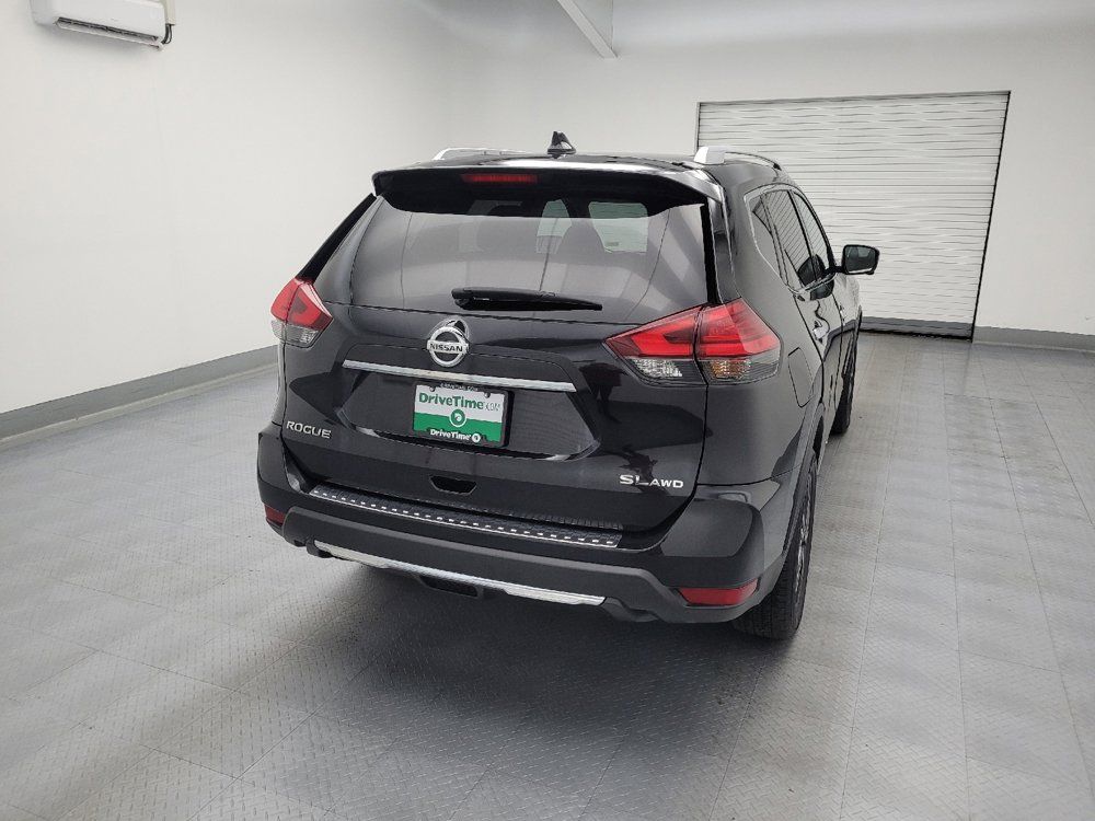 Used 2017 Nissan Rogue SL AWD/4WD image 7