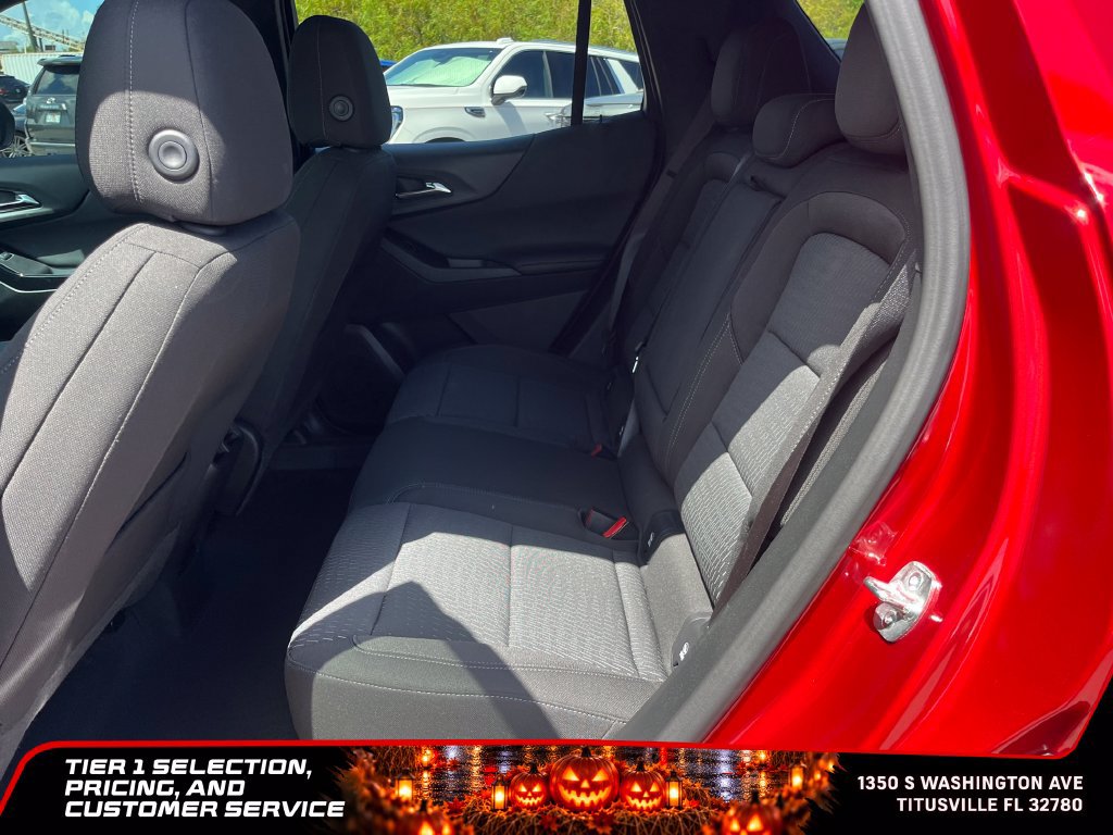 Used 2026 Chevrolet Equinox LT FWD image 11