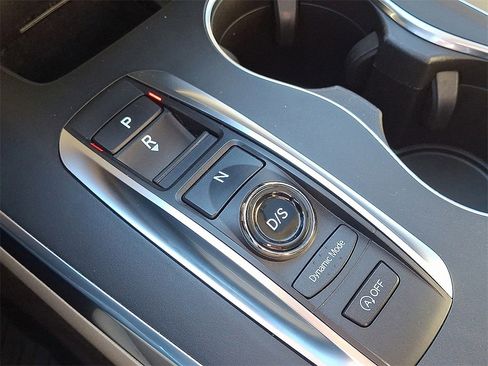 Used 2020 Acura MDX SH-AWD w/ Technology Package image 16