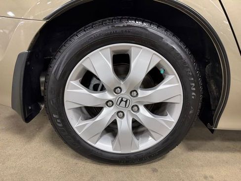 Used 2009 Honda Accord EX-L image 34