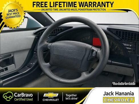 Used 1992 Chevrolet Corvette Coupe RWD image 17