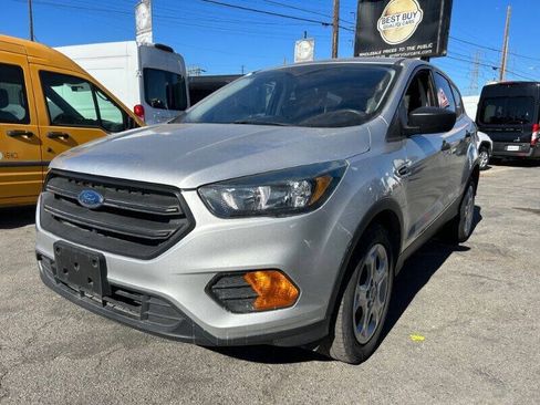 Used 2018 Ford Escape S FWD image 3