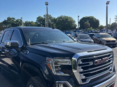 Used 2021 GMC Sierra 1500 SLT w/ SLT Premium Plus Package AWD/4WD image 1