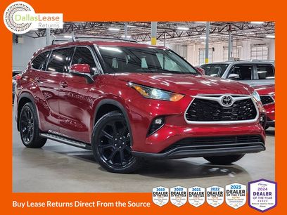 Used 2022 Toyota Highlander LE
