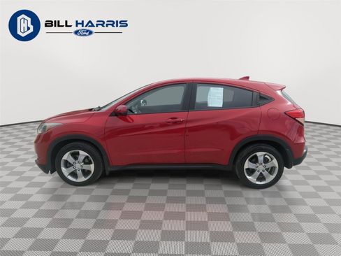Used 2018 Honda HR-V LX image 8