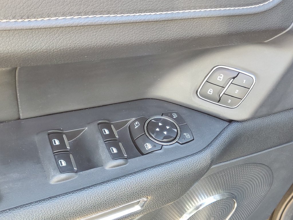 Used 2022 Ford Expedition XLT AWD/4WD image 10