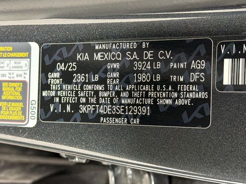 Used 2025 Kia K4 FWD image 20