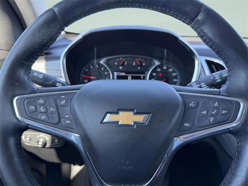 Used 2018 Chevrolet Equinox Premier image 26