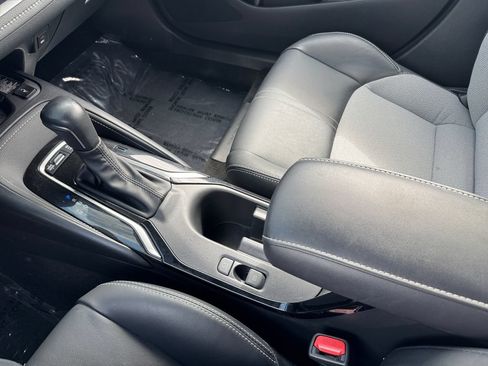Certified 2025 Toyota Corolla XSE FWD image 27