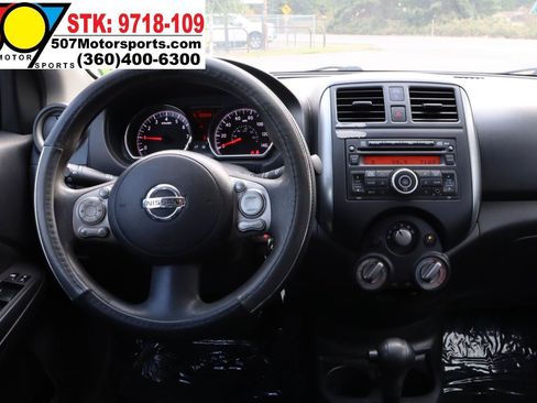 Used 2012 Nissan Versa SV w/ Convenience Pkg FWD image 16