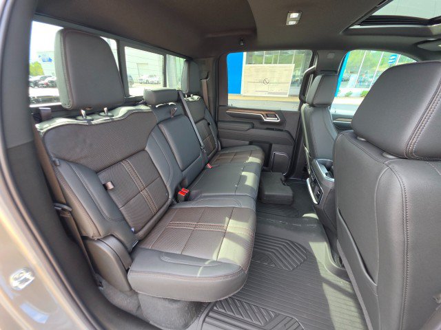 New 2026 Chevrolet Silverado 2500 High Country w/ High Country Premium Package AWD/4WD image 16