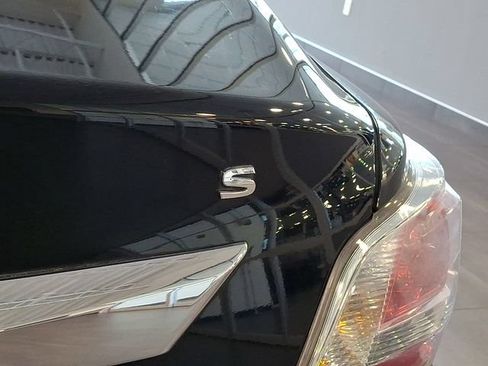 Used 2015 Nissan Altima 2.5 S w/ Power Driver Seat Package FWD image 30