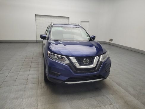 Used 2020 Nissan Rogue SV FWD image 14