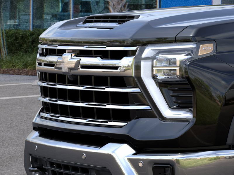 Certified 2025 Chevrolet Silverado 3500 LTZ w/ LTZ Plus Package AWD/4WD image 23