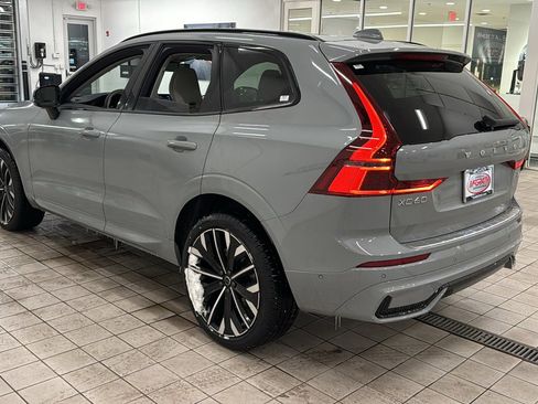New 2026 Volvo XC60 B5 Ultra w/ Protection Package Premier AWD/4WD image 7