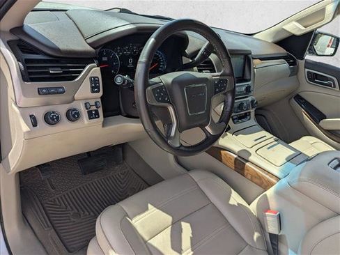 Used 2020 GMC Yukon Denali w/ Open Road Package AWD/4WD image 2