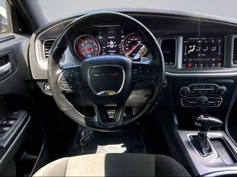 Used 2022 Dodge Charger Scat Pack RWD image 16