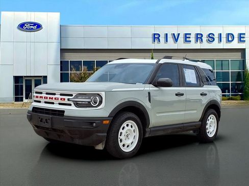 Used 2024 Ford Bronco Sport Heritage w/ Heritage Convenience Package image 3