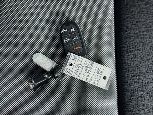 New 2026 RAM ProMaster 3500 w/ Convenience Group image 18