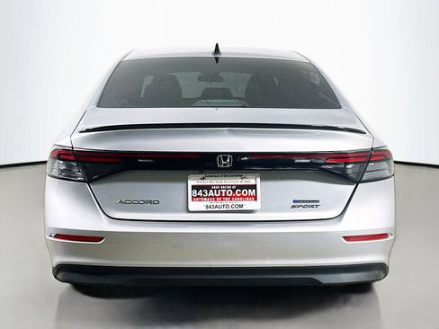 Used 2024 Honda Accord Sport image 6