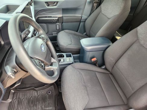 Used 2025 Ford Maverick XL FWD image 11
