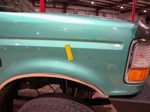 Used 1997 Ford F350 4x4 Crew Cab image 29