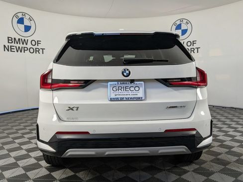 New 2026 BMW X1 xDrive28i w/ Technology Package AWD/4WD image 7