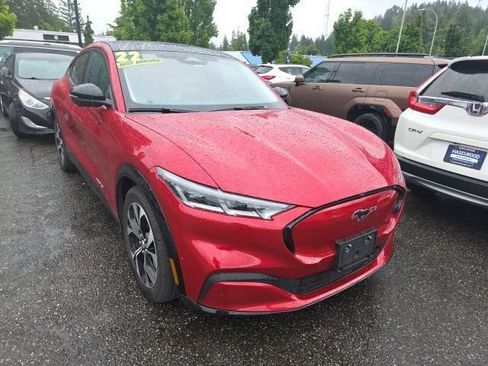 Used 2022 Ford Mustang Mach-E Premium AWD/4WD image 7
