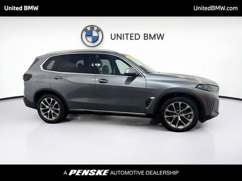 Used 2024 BMW X5 sDrive40i w/ Premium Package RWD image 4