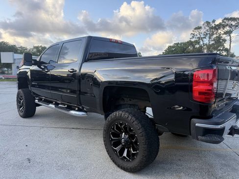Used 2015 Chevrolet Silverado 2500 LT w/ LT Convenience Package AWD/4WD image 12