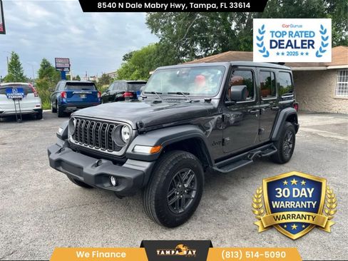 Used 2025 Jeep Wrangler Unlimited Sport AWD/4WD image 1