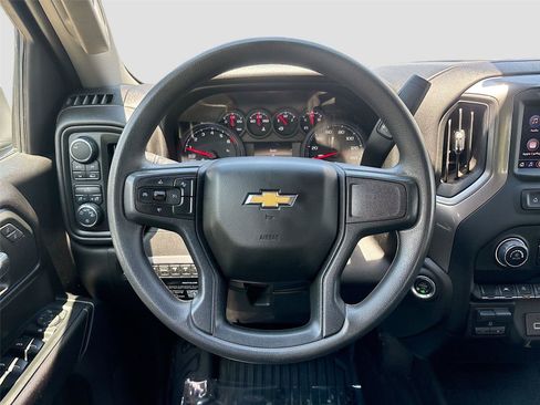Used 2024 Chevrolet Silverado 1500 W/T w/ Trailering Package AWD/4WD image 14