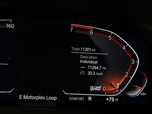 Used 2025 BMW X4 xDrive30i AWD/4WD image 18