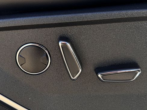 Certified 2025 Ford F150 Raptor image 27