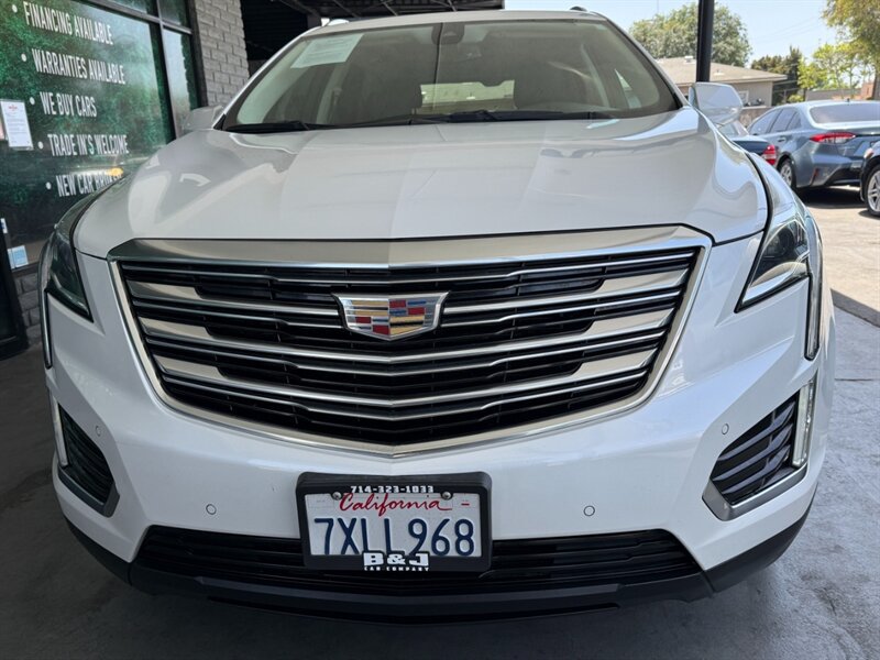Used 2017 Cadillac XT5 Luxury w/ Driver Awareness Package FWD image 11