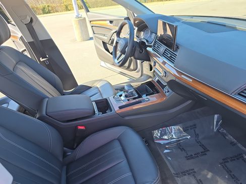 Used 2022 Audi Q5 2.0T Premium image 10