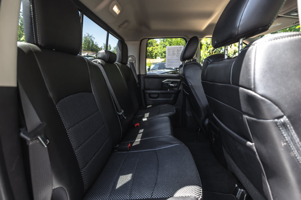 Used 2016 RAM 1500 Sport w/ Comfort Group AWD/4WD image 30