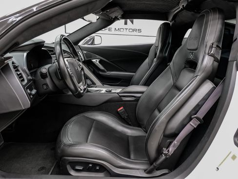 Used 2017 Chevrolet Corvette Z06 image 33