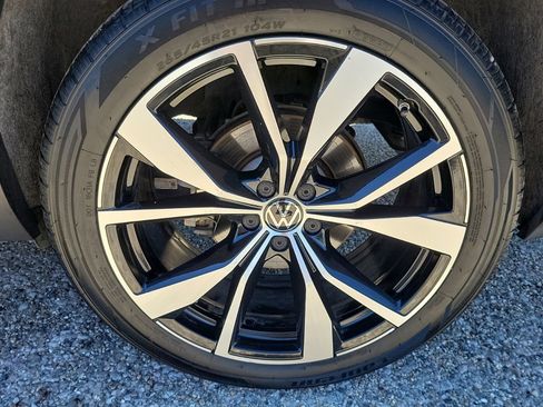 Used 2024 Volkswagen Atlas SEL Premium R-Line AWD/4WD image 13