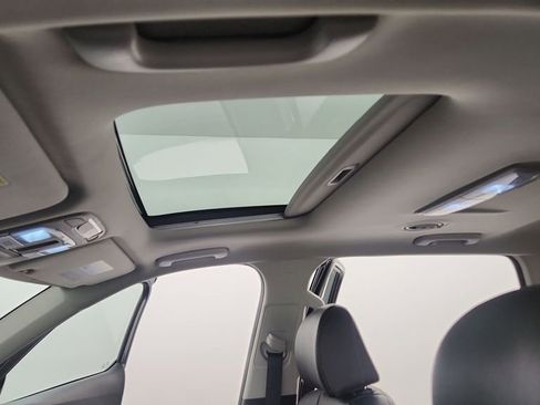 Used 2023 Kia Telluride EX image 15