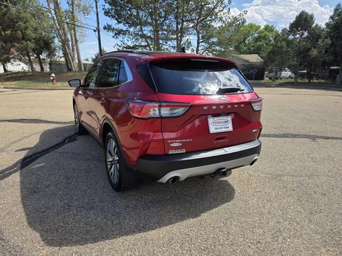 Used 2020 Ford Escape Titanium AWD/4WD image 4