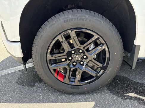 Used 2021 Chevrolet Silverado 1500 RST w/ Redline Edition AWD/4WD image 30