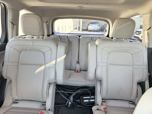 Used 2023 Lincoln Aviator Grand Touring image 5