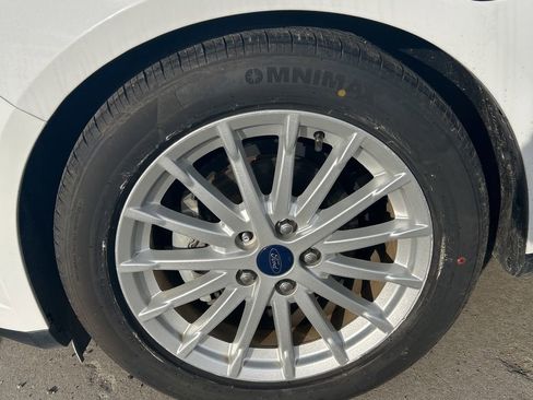 Used 2017 Ford Focus Electric Hatchback image 30